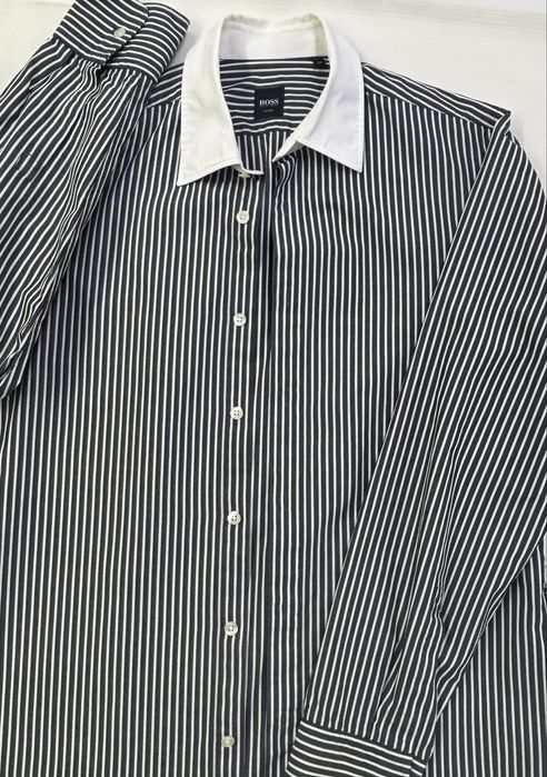 Мъжка риза Boss в размер М