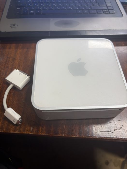 Mac mini 2009 година