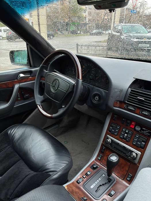 Продаю свой Мерседес W140