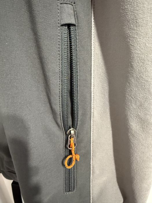 Jacheta The North Face impermeabila