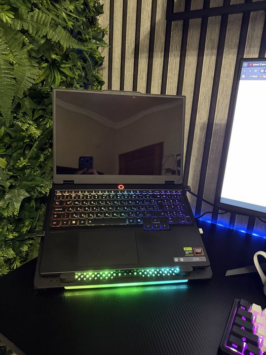 Геймърски Лаптоп Lenovo Legion 5