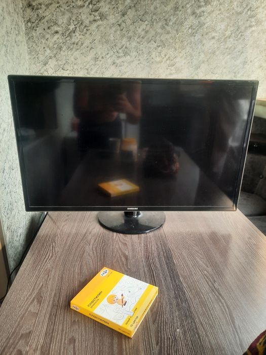 Продоется телевизор самсунг 32