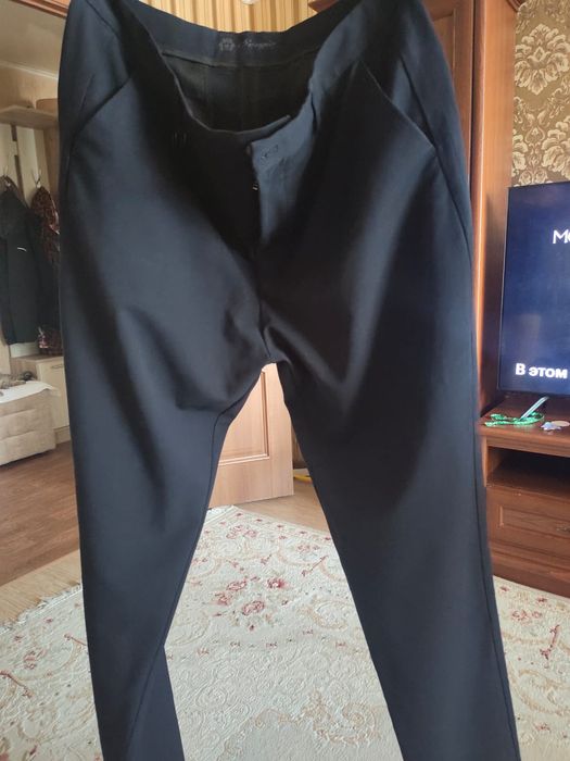 Продам брюки-слаксы