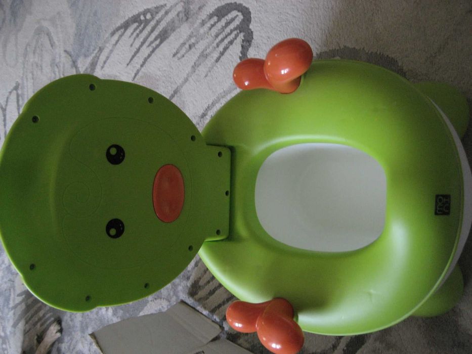 Детска тоалетка със столче