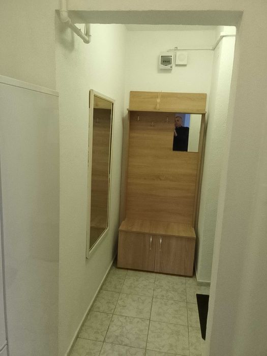 Garsoniera de închiriat