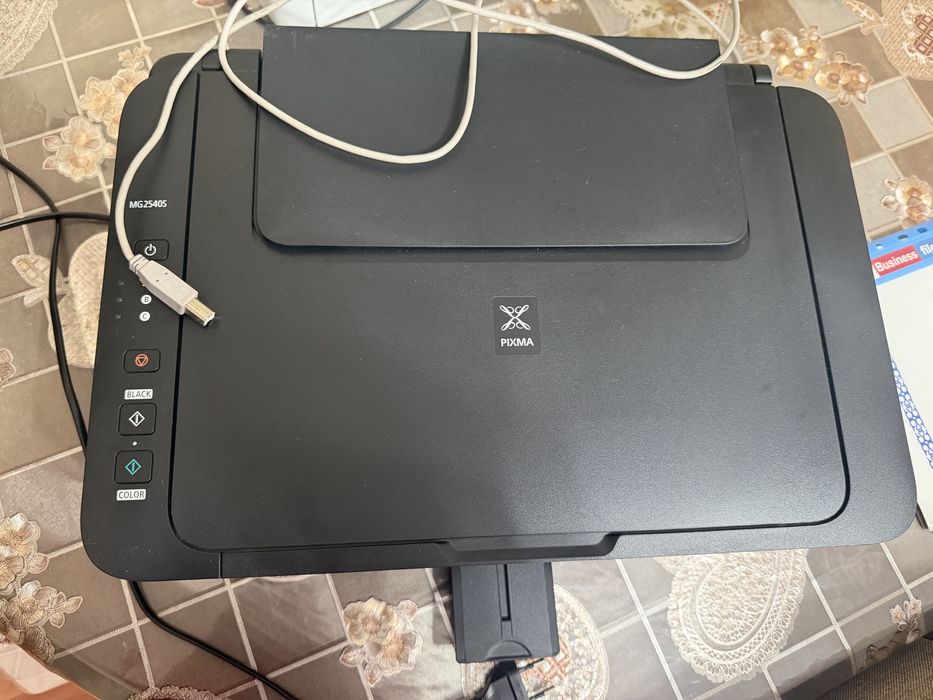 Принтер Canon цветной