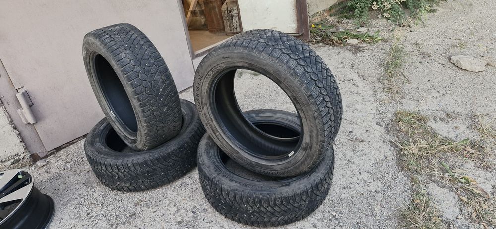 Продам зимние шины