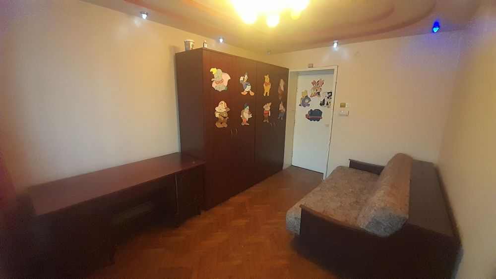 Vând apartament 2 camere