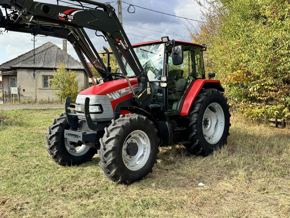 Tractor McCormick Cx 85  cu Încarcator Frontal  Manip