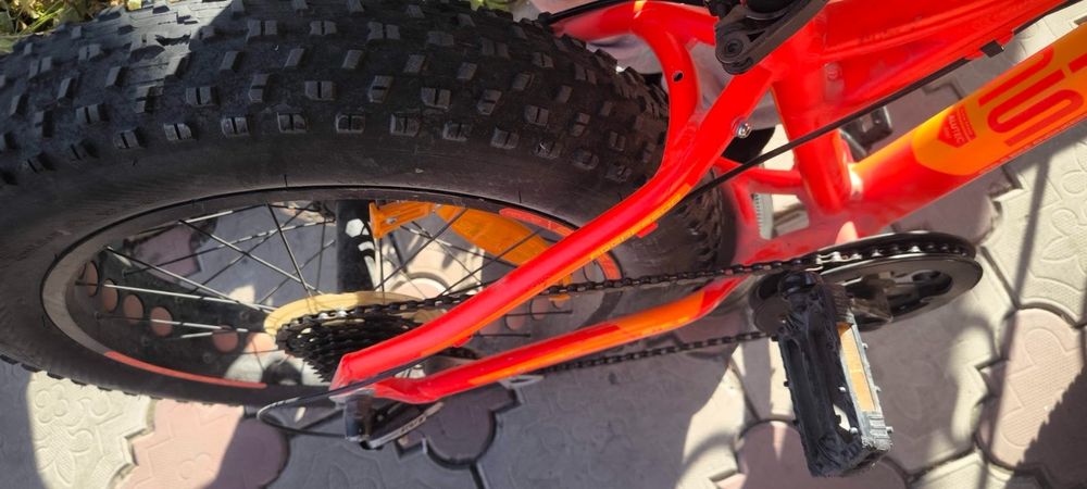 Продам детский велосипед fatbike