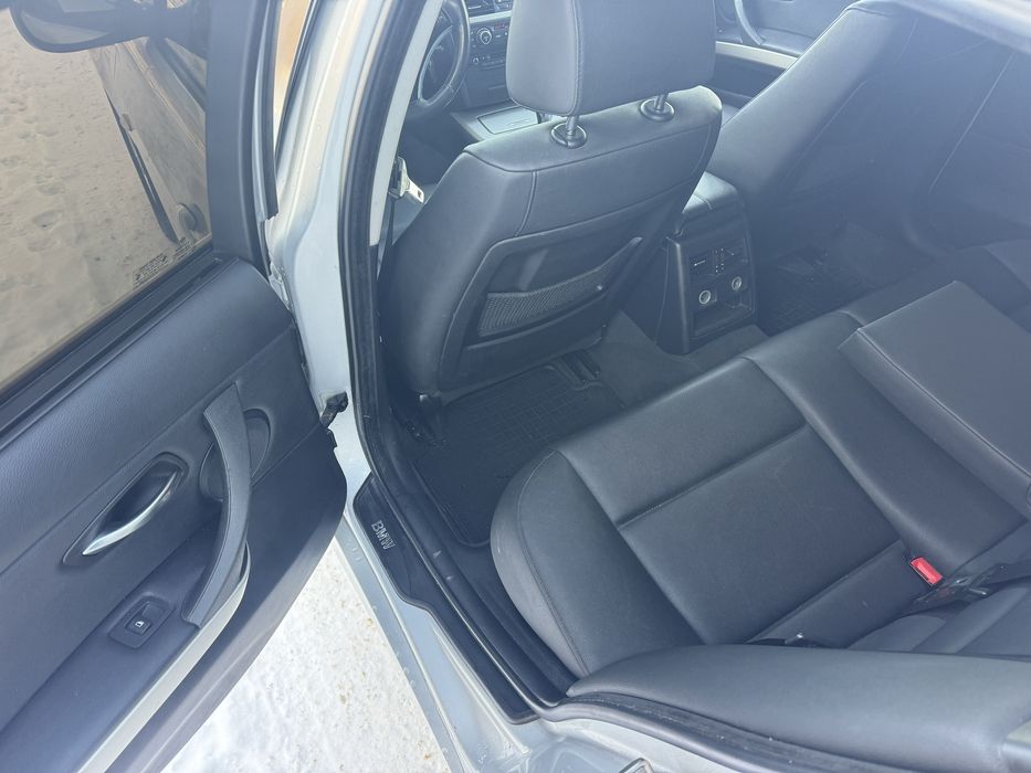 Bmw 320 d euro 5 - proprietar - design M 2010