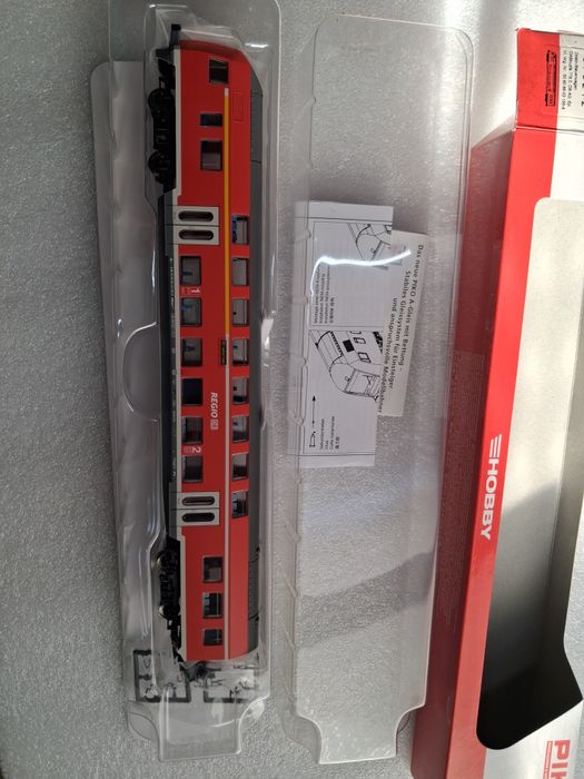 Piko vagon etajat cu post de conducere scara H0