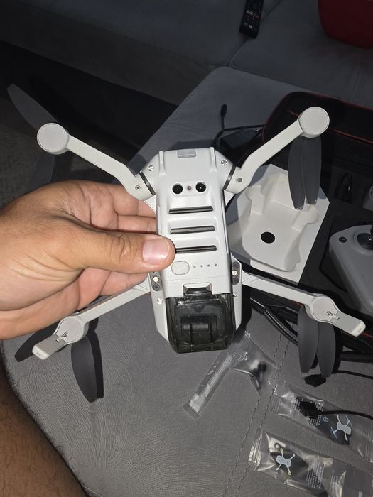 Drona Dji mini 2 se fly more combo