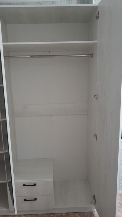 Продам шкаф в отличном состоянии