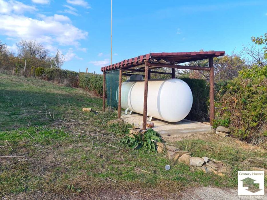 Продава се Къща в с. Столът, Област Габрово - 220 кв.м за 1132 €/кв.м - Снимка #17