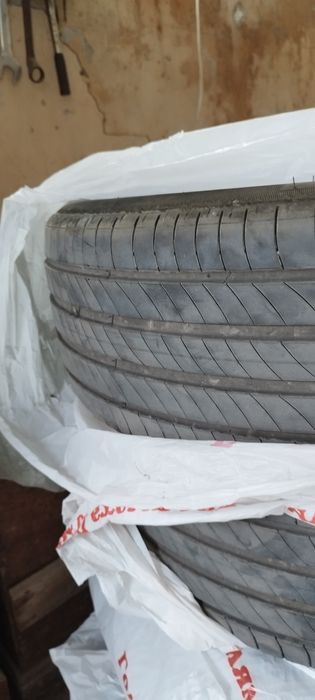 Автомобилни гуми