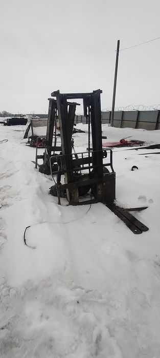 Запчасть на пагрузчик и автокар