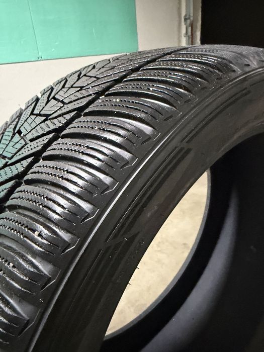 285/40/21 Hankook i*cept evo3 7mm DOT 2123