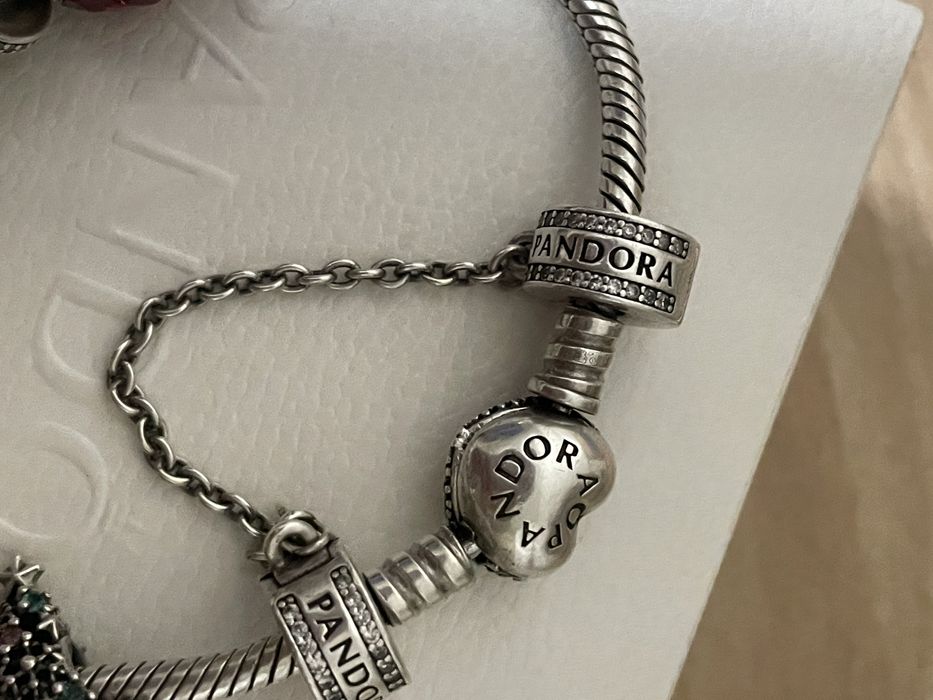 Браслет Pandora оригинал с шармами
