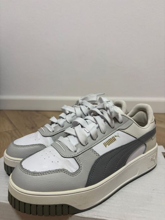 Puma Carina Street