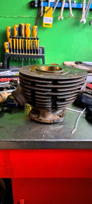 Цилиндър на панония 250  1954 -1975