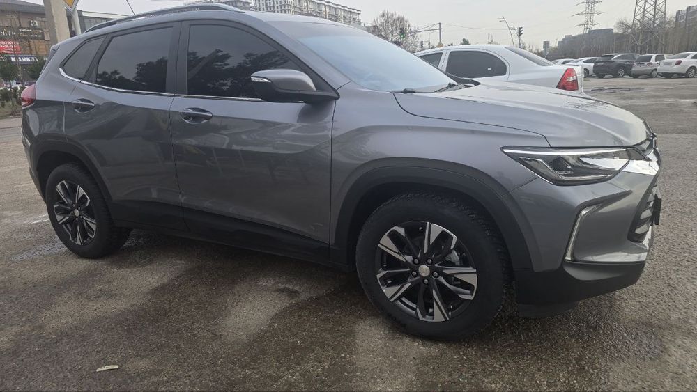 Срочно сотилади Треккер 2 фул позиция, 2021 йил корейский зборка, бенз