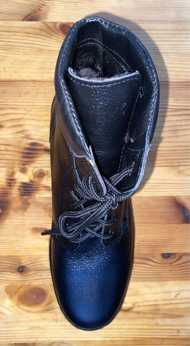 Продам берцы зимние