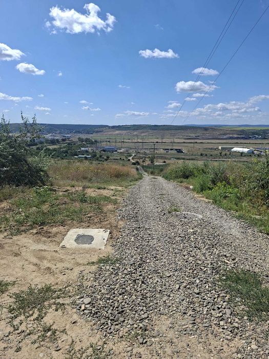 teren Uricani Iasi spate Dedeman 652 mp Urgent! pers fizica
