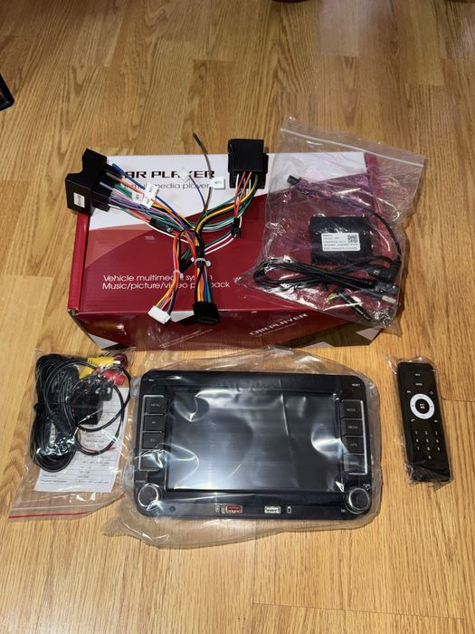 Navigatie GPS 7” HD MP5 Radio Wireless CarPlay VW / Skoda / Seat