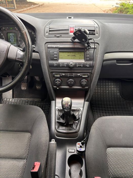SKODA Octavia 2007 — imagine 4