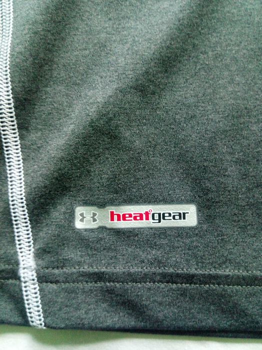 Under Armour - черна, синя, сива