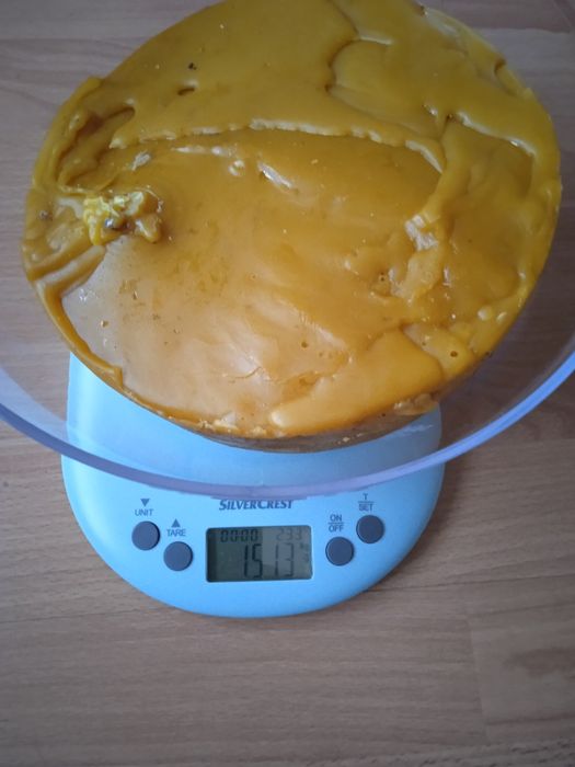 Пчелен восък пита и форма