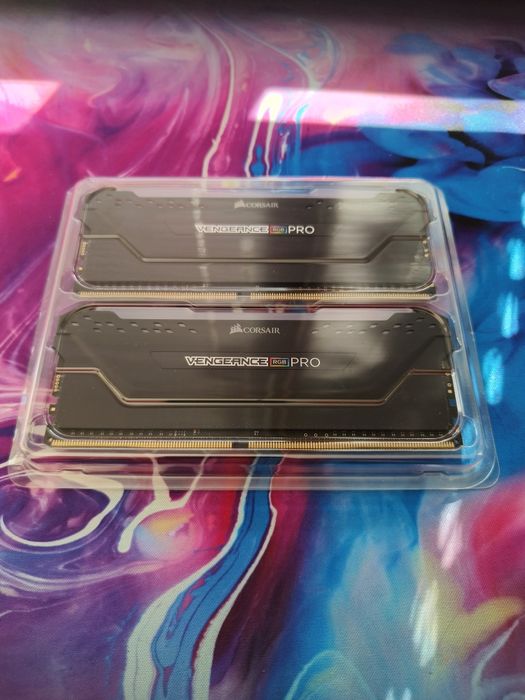 Corsair Vengeance RGB 16 GB RAM