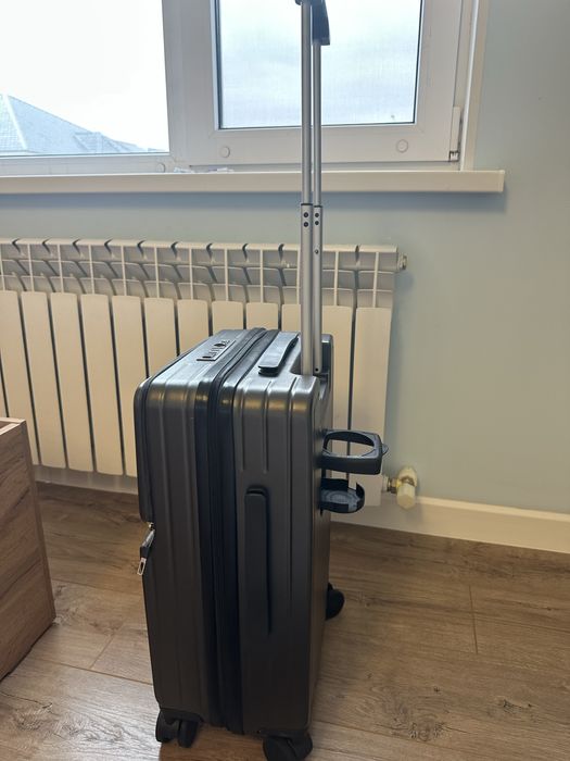 Чемодан новый!!!