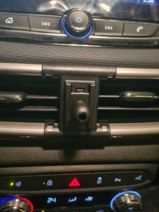 Заводское крепление телефона для Tracker 2