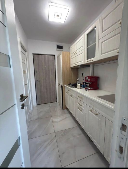 Închiriez în regim hotelier