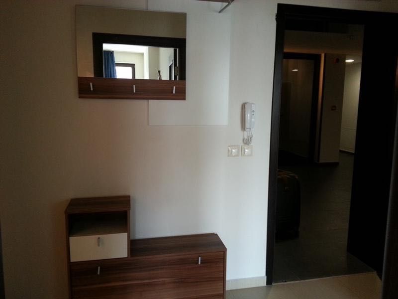 3 стаен апартамент