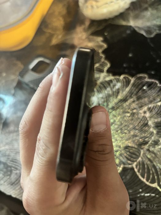 Iphone 16 pro black
