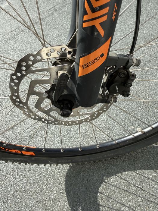 Bicicleta KTM Peak Disc LTD 29” – M/48 cm – frane hidraulice Shimano