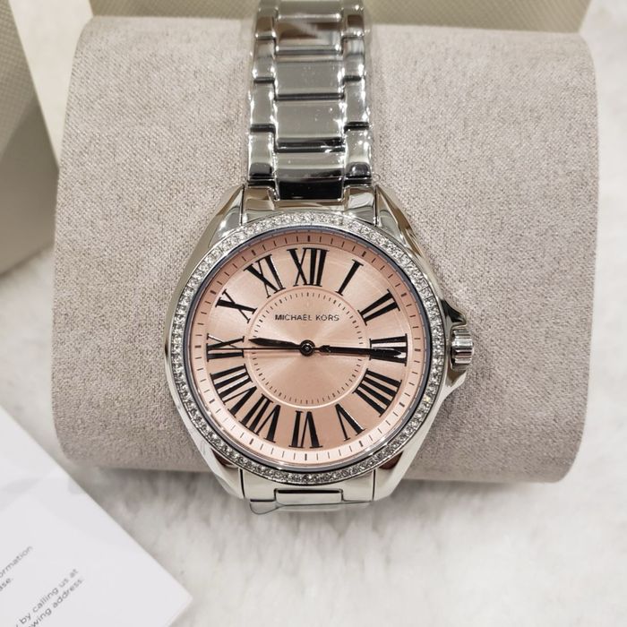 Часы Michael kors