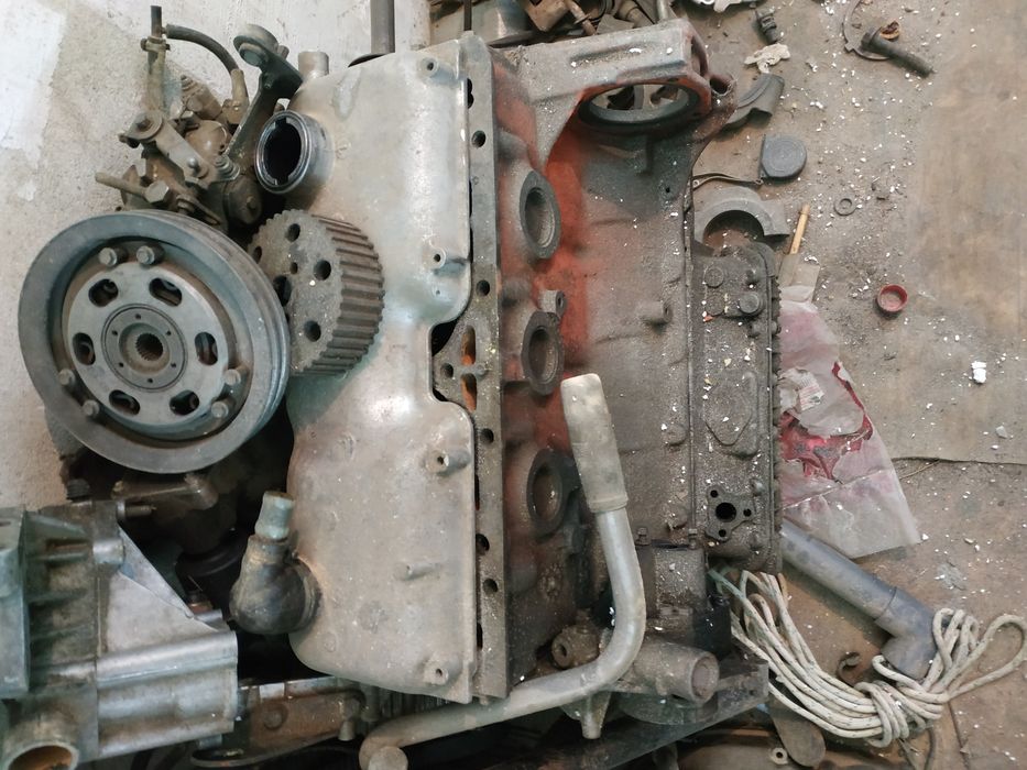 Двигател Ситроен/ Пежо 2.5 д