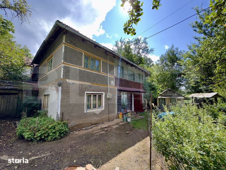 Casa cu 3 camere, ideala pentru locuit sau casa de vacanta – Almasu