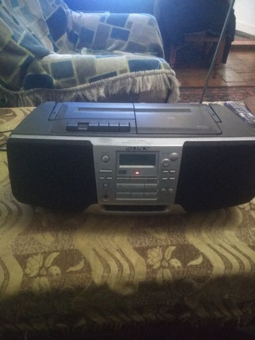 Магнитола SONY CFD-S38L