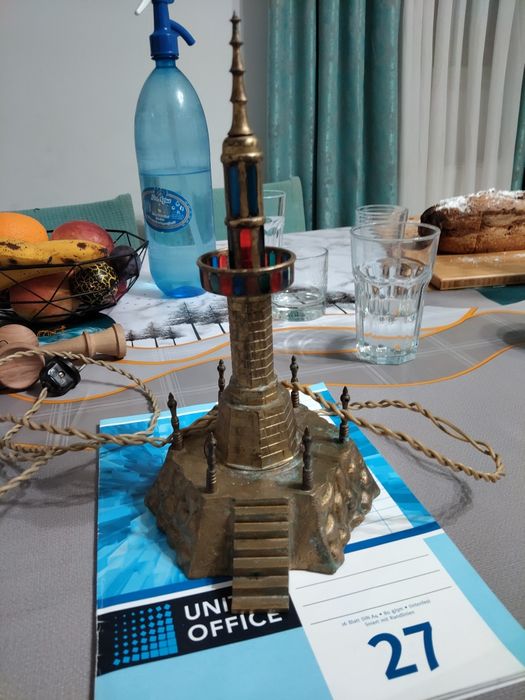 Far maritim/veioza vintage din alama/bronz