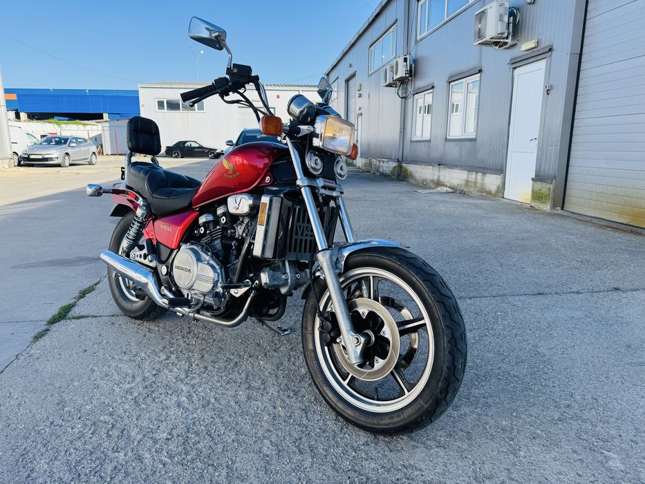 RATE FIXE fara avans Honda VF700 MAGNA Livrare GRATUITA Buyback Pitesti ...