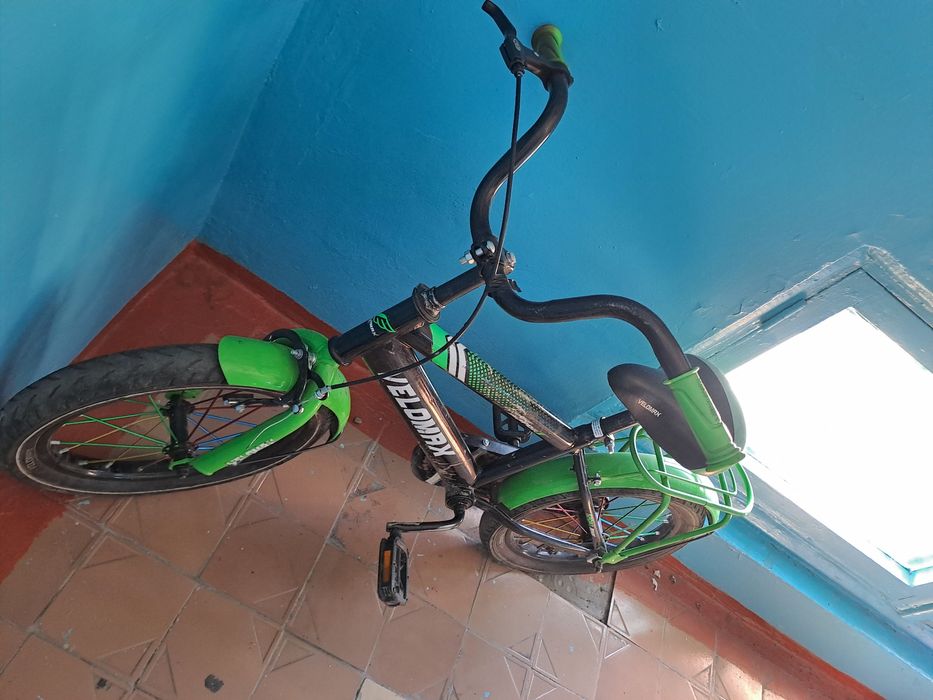 Велосипед для мальчика в хорошем состоянии 5 -9 лет