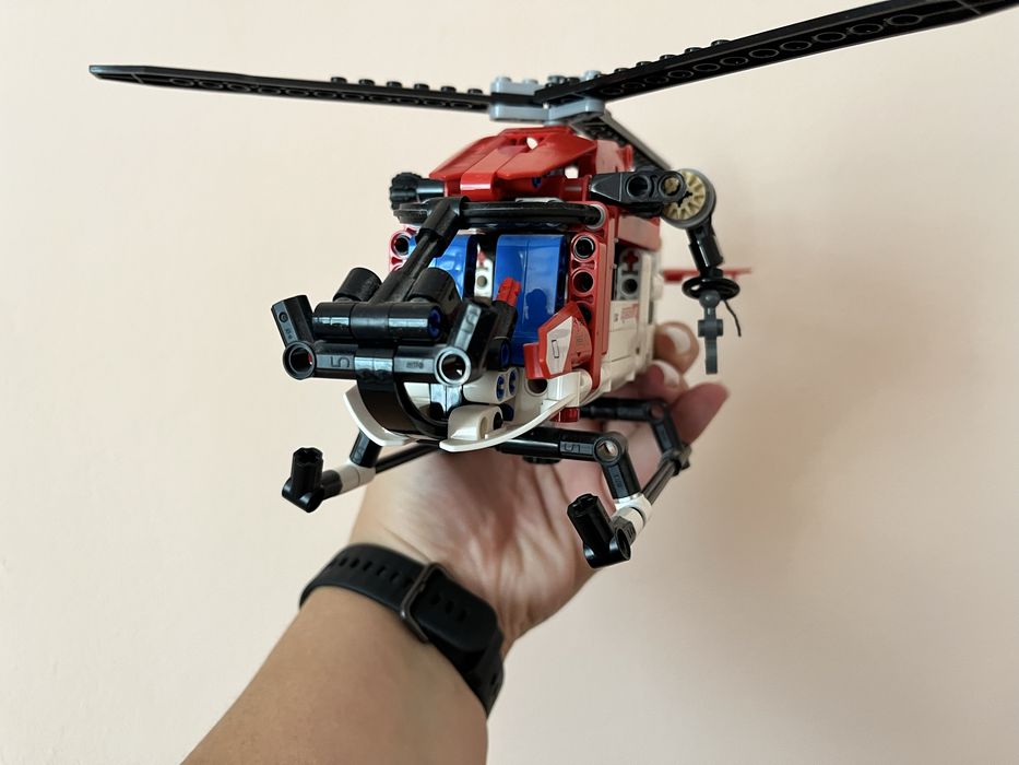 LEGO Technic - Спасителен хеликоптер (42092)