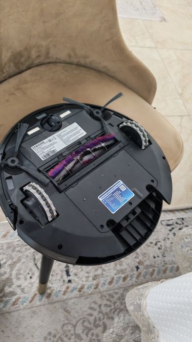 Робот-пылесос Samsung