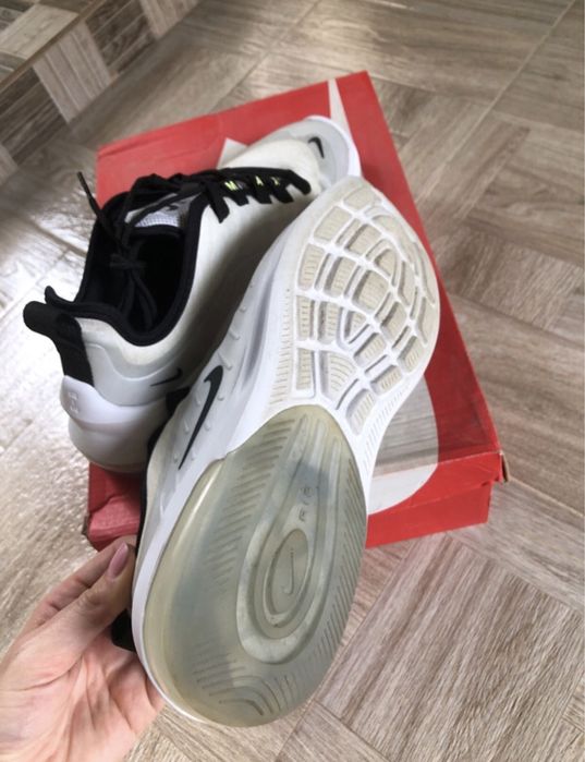 Nike Air Max Axis Prem