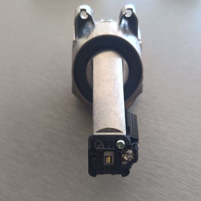 Модул за дневни светлини BMW F10,F11,F07, Нов с гаранция 63127262731